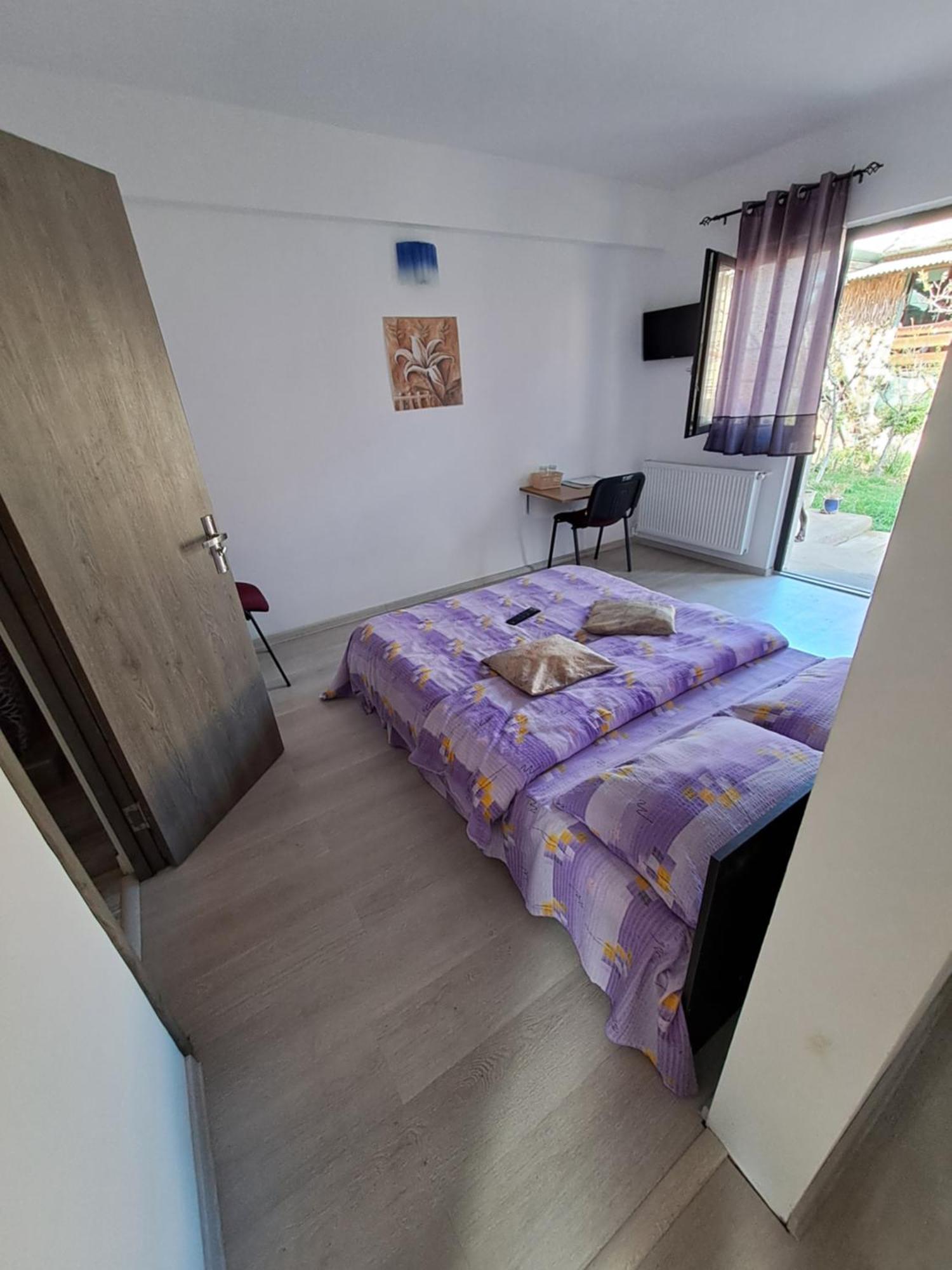 Casa Marvik Apartment Oradea Room photo